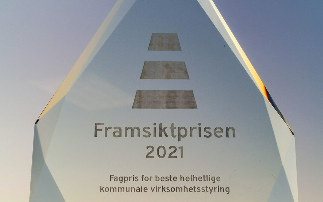 Fagprisen for beste helhetlige kommunale virksomhetsstyring Framsiktprisen 2021, statuett for fagprisen for beste helhetlige kommunale virksomhetsstyring