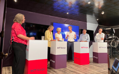 Framsikt_Arendalsuka_paneldebatt Et panel av mennesker i debatt på Arendalsuka