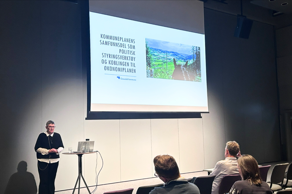 Gausdal kommune holder foredrag under KomØk 2023